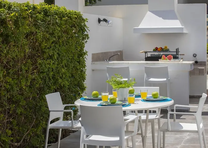 Loulla Villa Protaras